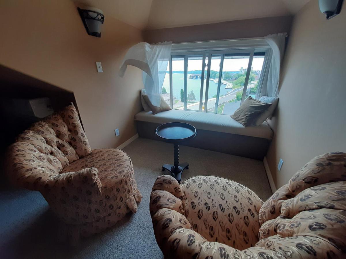 Stonewater Manor B&B Gananoque Zewnętrze zdjęcie