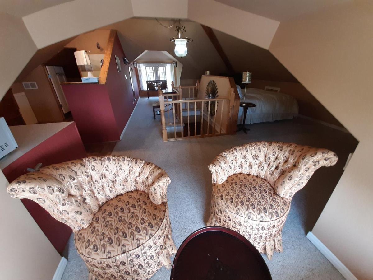 Stonewater Manor B&B Gananoque Zewnętrze zdjęcie