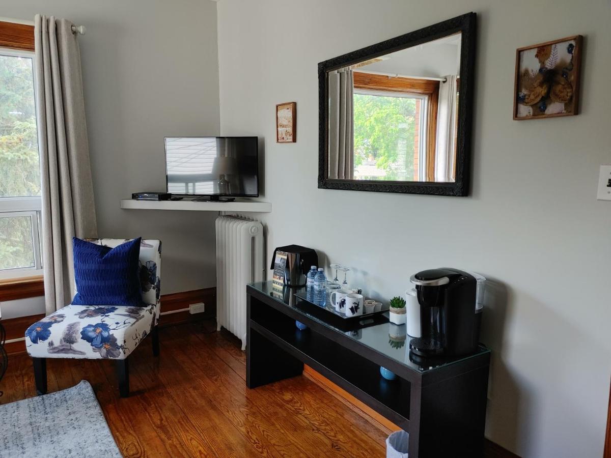 Stonewater Manor B&B Gananoque Zewnętrze zdjęcie