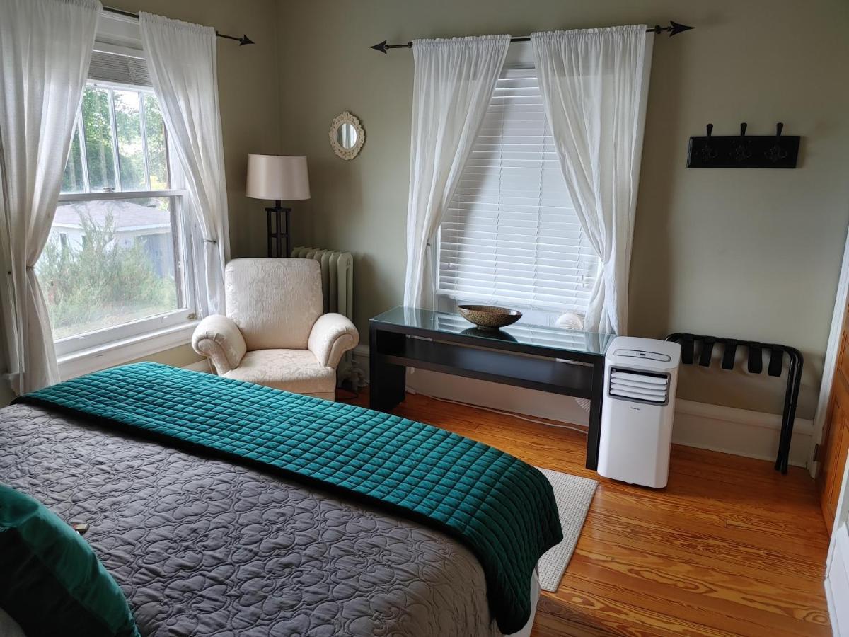 Stonewater Manor B&B Gananoque Zewnętrze zdjęcie